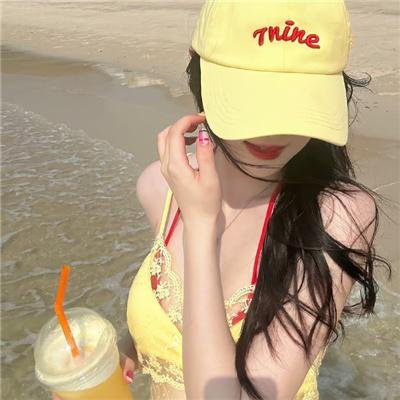 鲨鱼女孩